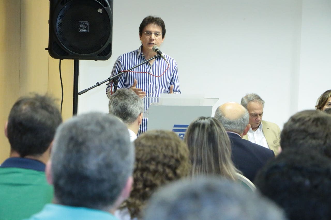 FOTOS: Em reunião, governador reforça apoio ao setor de petróleo e gás