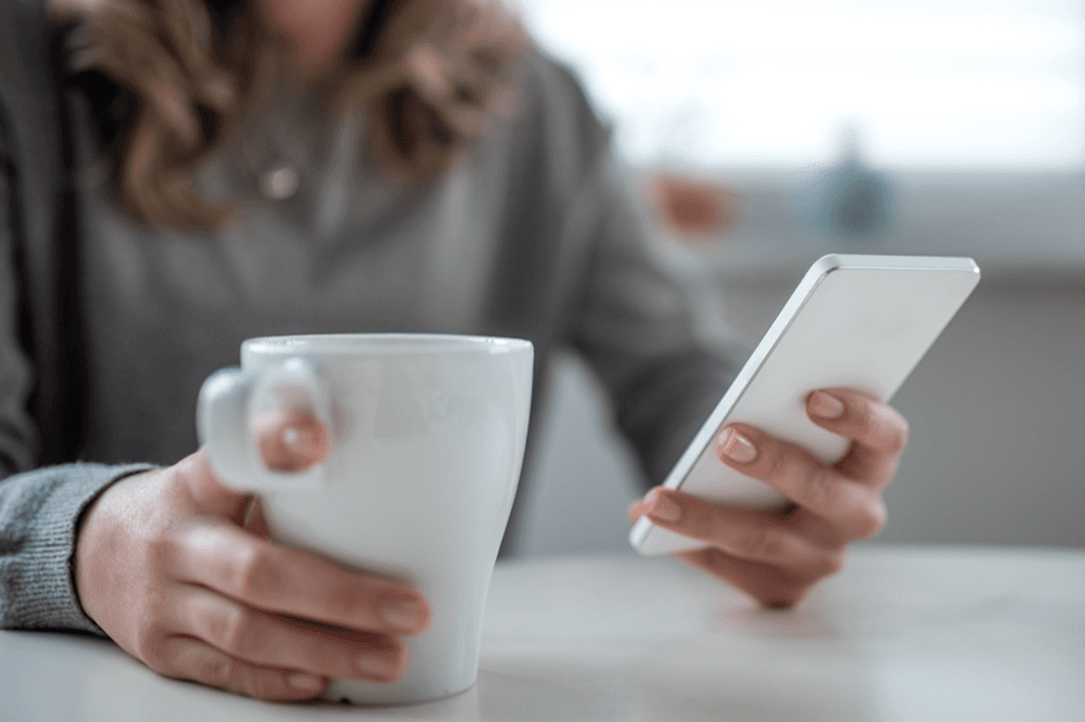 Estar online no WhatsApp pode revelar mais do que você gostaria