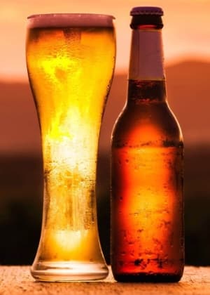 VALE A PENA LER. E CADA UM TIRE SUA CONCLUSÃO: Cerveja com milho não é mito, nem pecado e merece sua atenção