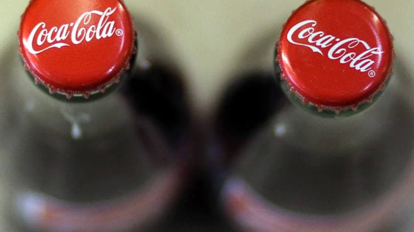 Coca-Cola vai investir em água com sabor