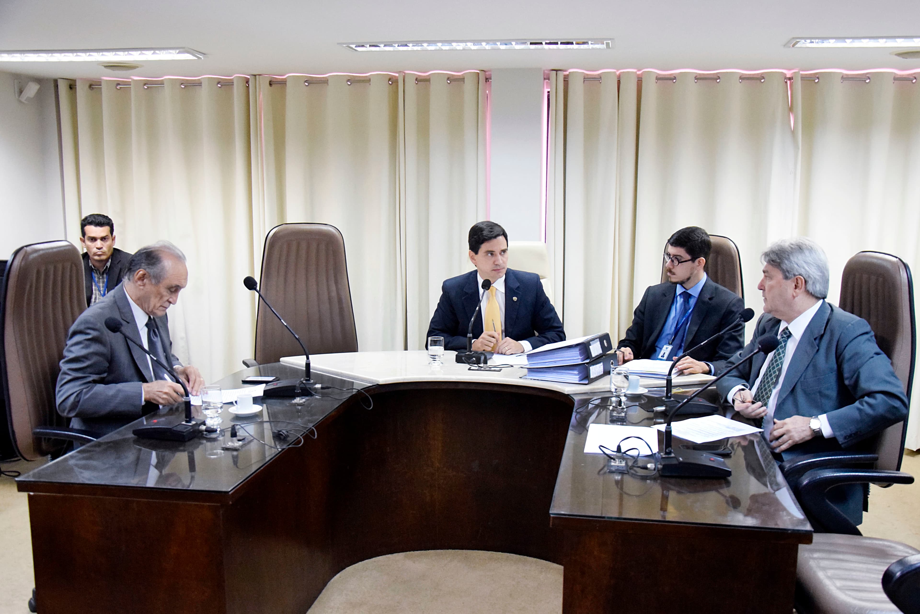 Deputado Tomba é escolhido relator do Orçamento Geral do Estado para 2018