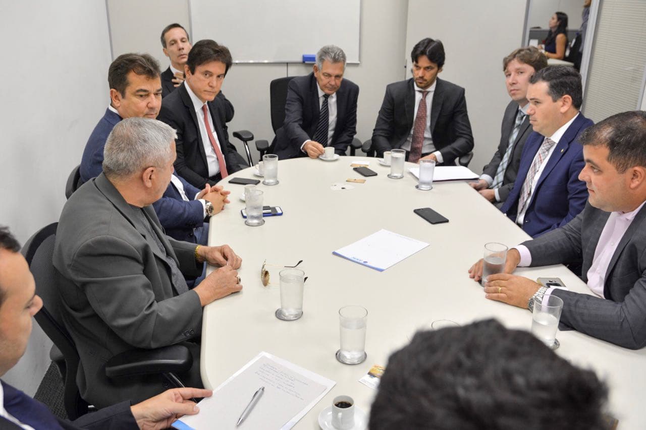 Em reunião na ANAC, governador solicita agilidade para reabertura do aeroporto de Mossoró