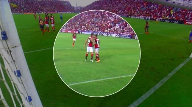 Procuradoria do STJD vai denunciar Felipe Vizeu e Rhodolfo por briga no jogo do Flamengo