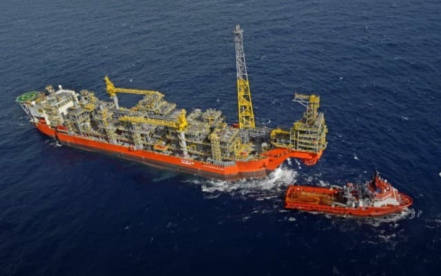 Pré-sal responde por quase metade do petróleo produzido no país e fatia de estrangeiras chega a 33%