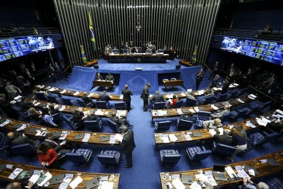 Senado conclui votação de PEC que prorroga prazo de precatórios