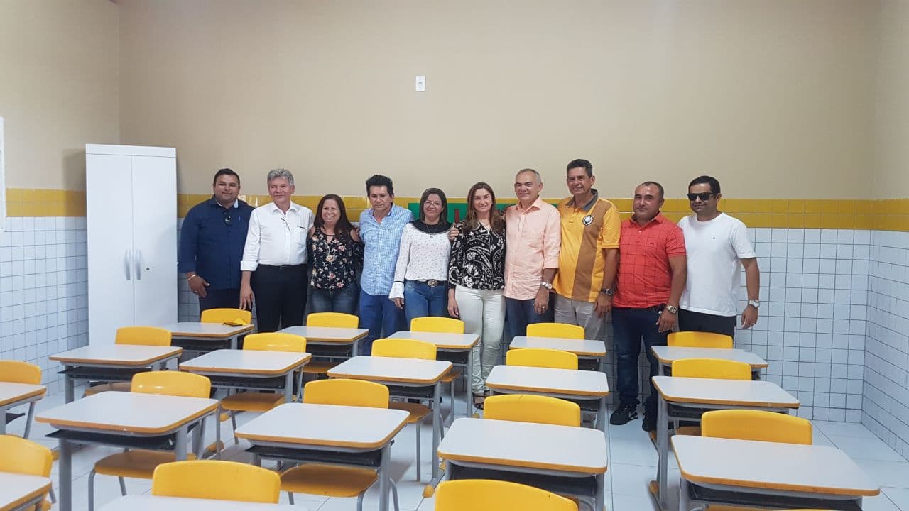 Paulinho: “estamos fechando o ano com 51 escolas reformadas em São Gonçalo”