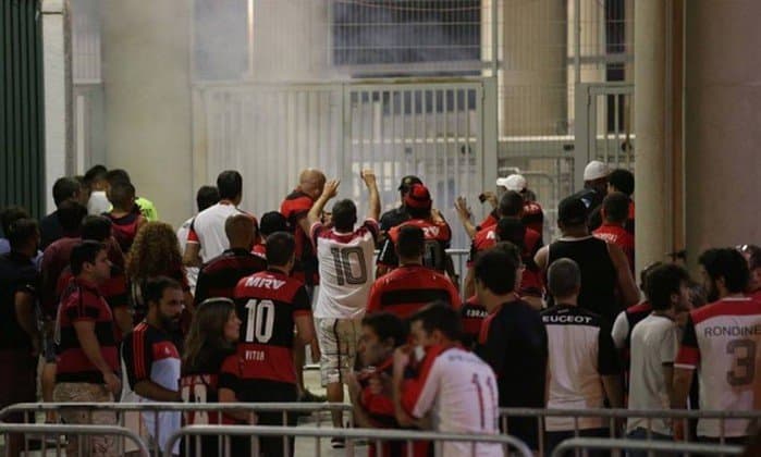 Conmebol denuncia Flamengo por confusão no Maracanã