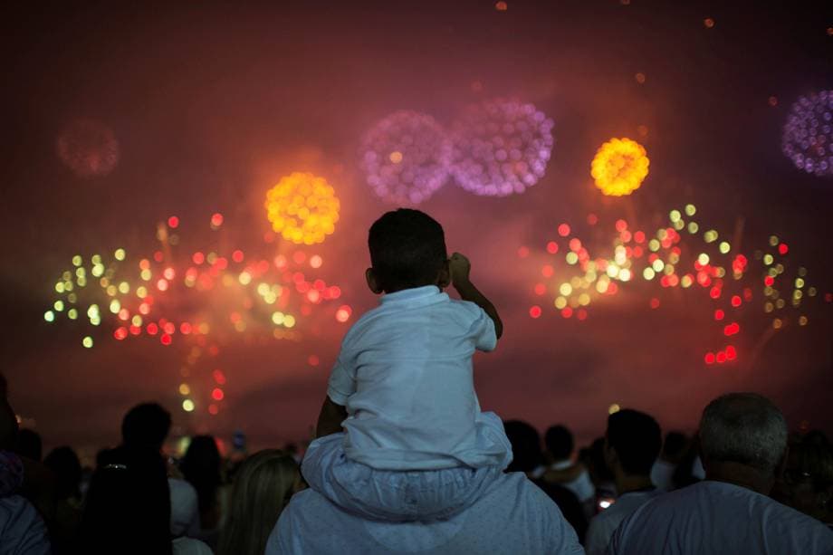 FOTOS: Celebrações da chegada do Ano Novo pelo mundo