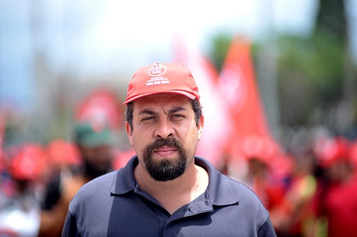 Líder do MTST, Boulos ataca semipresidencialismo e diz que afastar Lula seria ‘aberração’