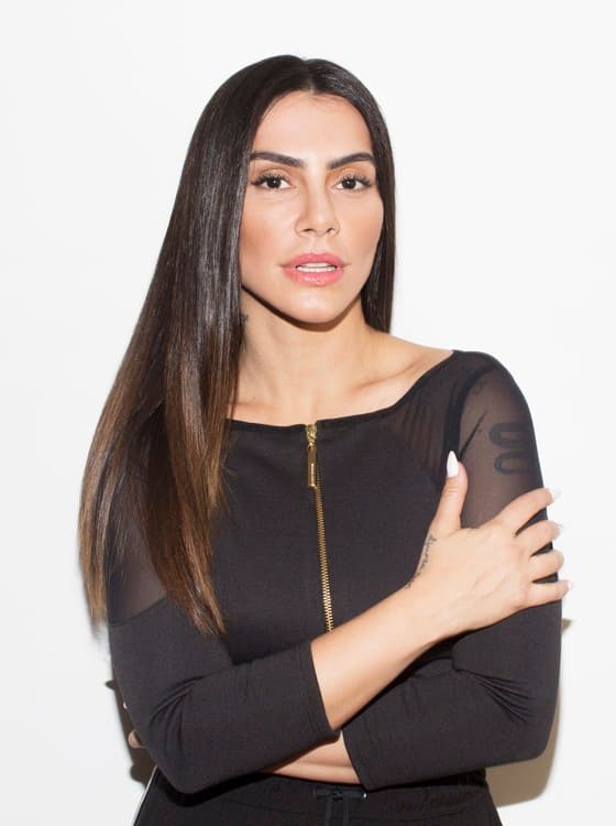 "Não entendo tanto pudor para falar de sexo", diz atriz e musa global Cleo Pires