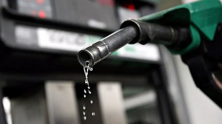 Gasolina, gás e luz com reajustes, em meio a inflação baixa, considerada a menor desde 1998; entenda