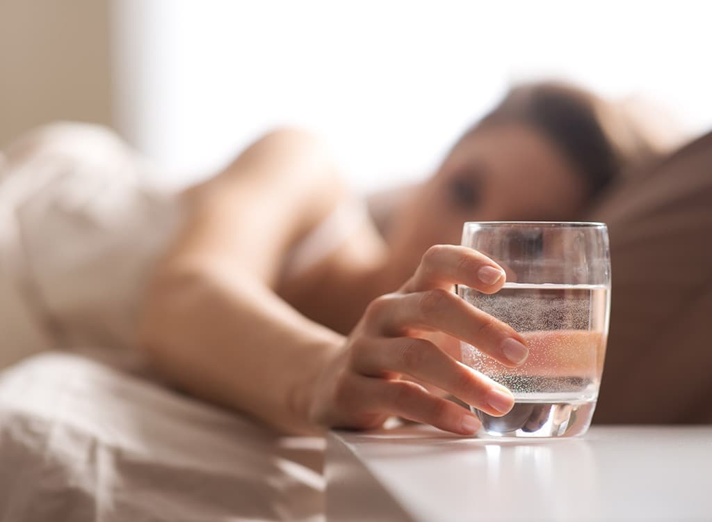 4 dicas para não esquecer de beber água na rotina