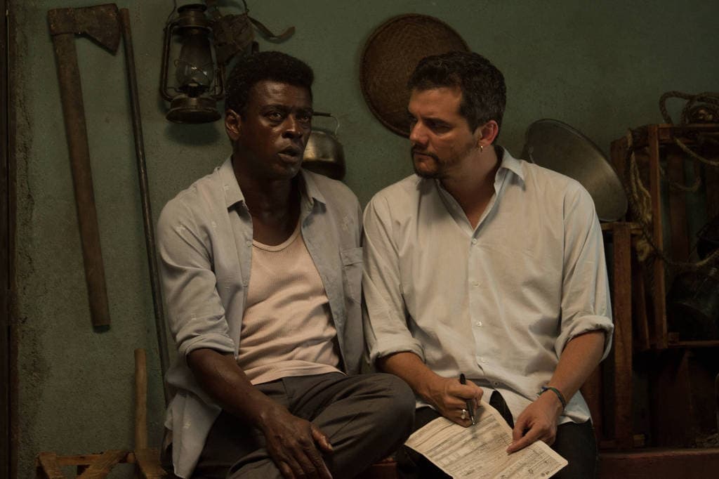Wagner Moura espera ódio da direita e crítica da esquerda ao seu ‘Marighella', estreando na direção, ele roda filme de ação orçado em R$ 10 mi sobre o guerrilheiro
