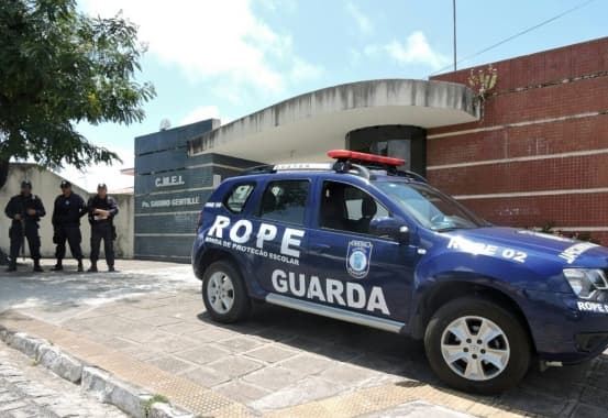 Suspeito de arrombar escola municipal no bairro de Neópolis, na zona Sul é preso pela Guarda Municipal