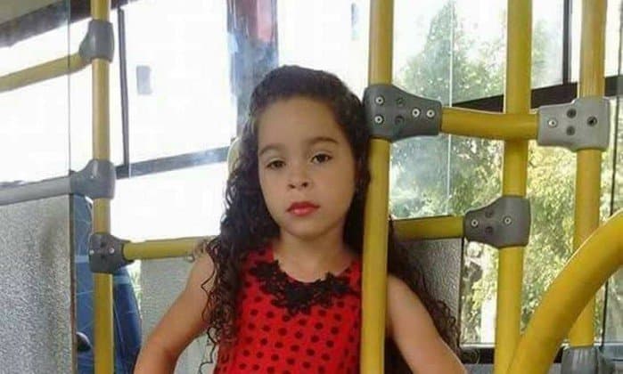Menina de 7 anos morre ao participar do ‘desafio do desodorante'