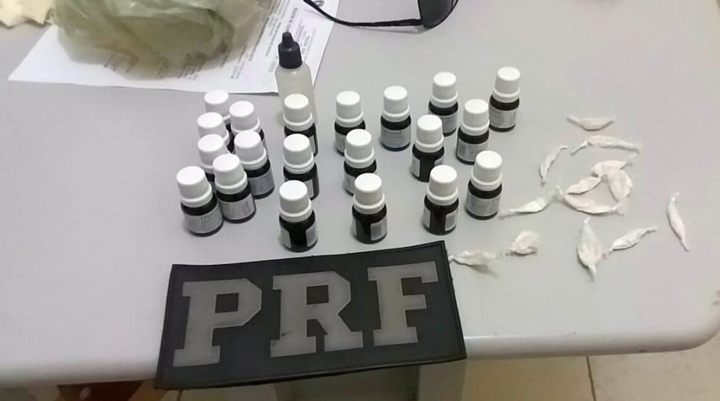 Quatro pessoas são flagradas com cocaína e “loló” em Apodi