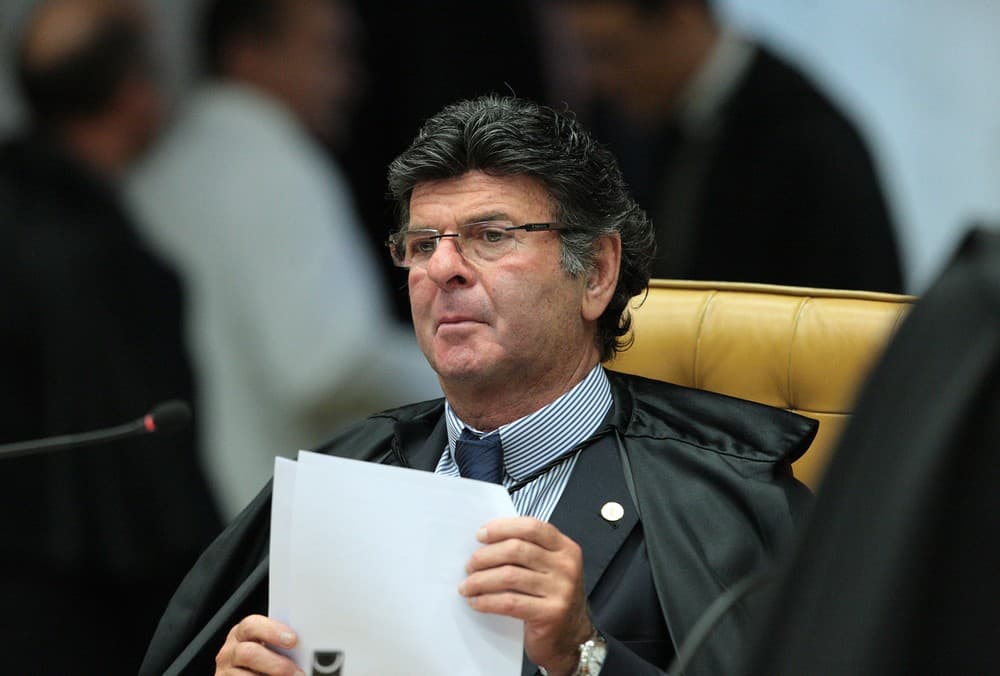 Fux dá prazo de 48 horas para Temer se manifestar sobre preço mínimo dos fretes