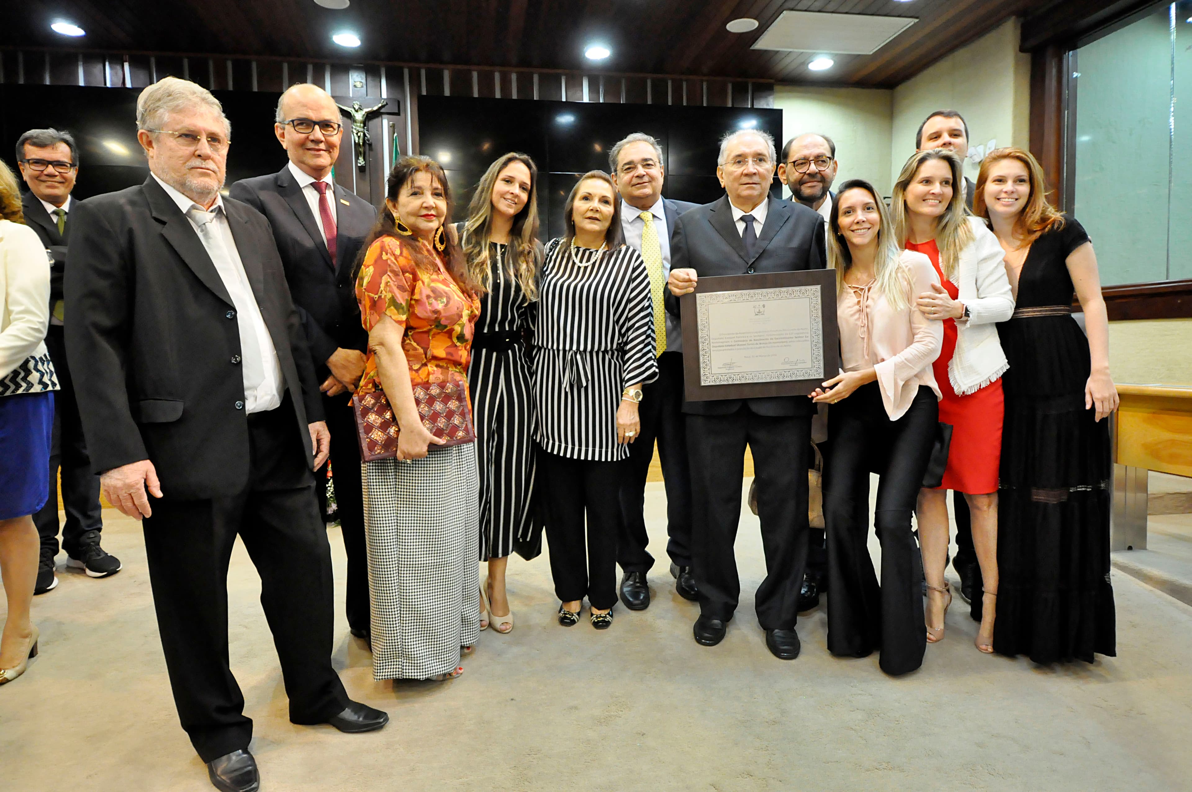Homenagem da Assembleia aos 100 anos de Manoel Torres é marcada pela emoção