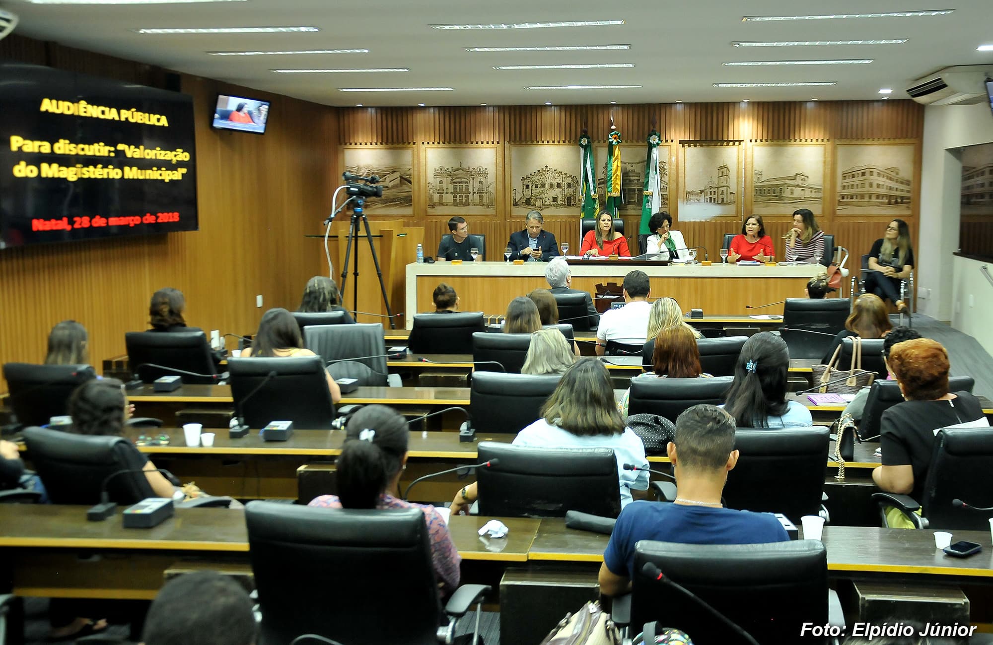 Câmara busca solução para greve dos professores da rede municipal de Natal