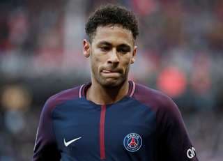 Para permanecer no PSG, Neymar quer aumento de salário