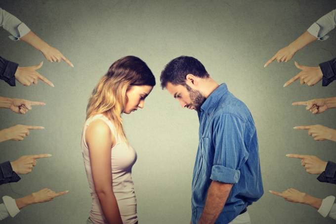Estudo mapeia diferentes tipos de assédio; confira definições