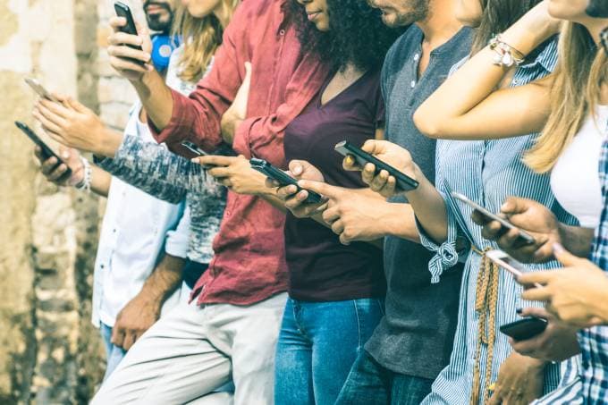 Pessoas instáveis são mais propensas ao uso excessivo do celular