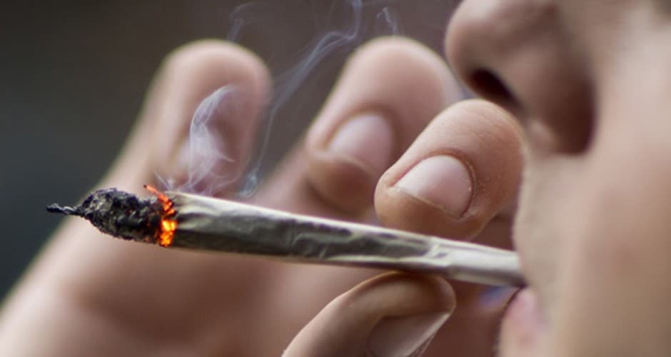 DENÚNCIAS SÉRIAS: Consumo de maconha tem se espalhado e virado rotina na UFRN, destaca reportagem