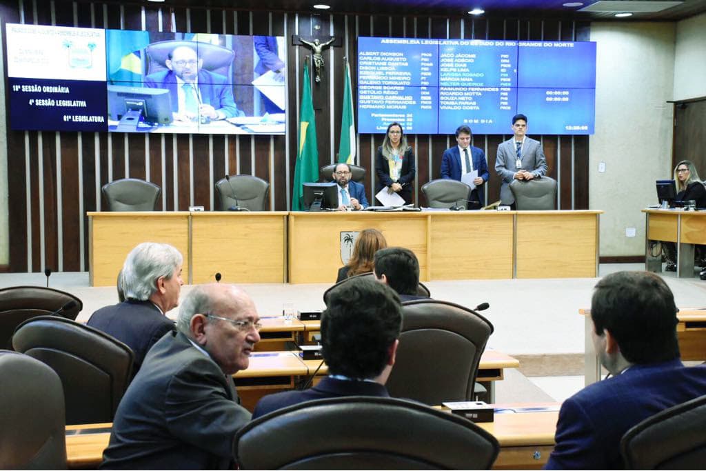 Deputados aprovam à unanimidade renegociação entre Petrobras e Governo do Estado