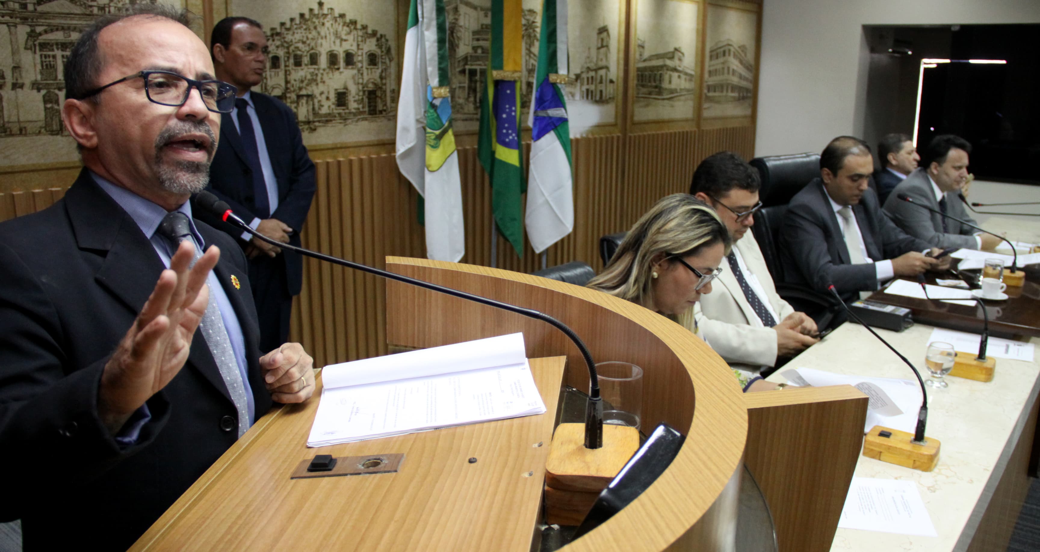 Todos os imóveis alugados pela Prefeitura do Natal deverão ter placas informativas com detalhes sobre quanto está sendo pago pela locação