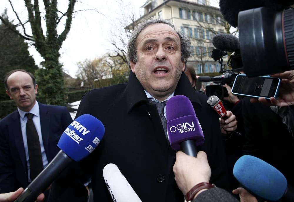 Platini cita "pequena trapaça" para que França pegasse Brasil na final em 1998