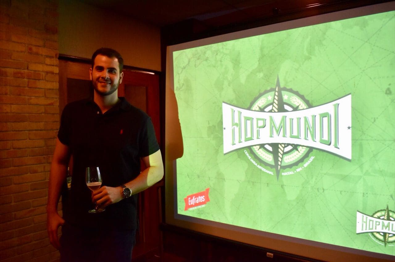 HOP MUNDI: Empresário Cyro Cavalcanti Neto transforma hobby de cervejas caseiras em negócio