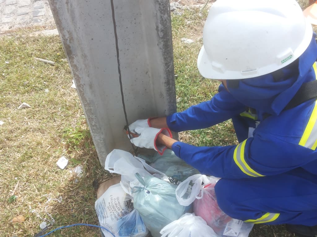 FOTOS: Cosern identifica 734 casos de "gato" na rede elétrica em todo estado no 1º trimestre de 2018