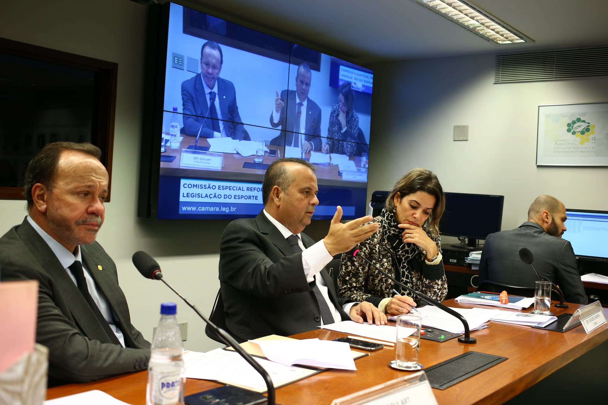 Comissão aprova relatório de deputado potiguar com nova Lei Geral do Futebol