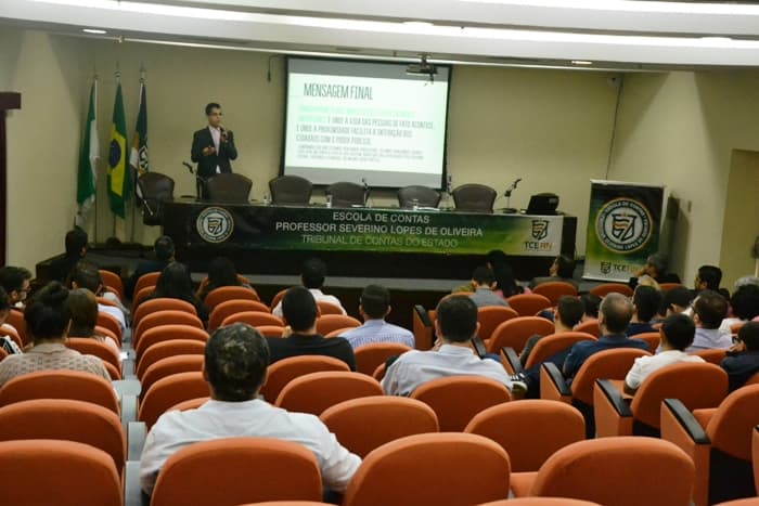 Relatório apresentado no TCE mostra que Natal tem baixo índice de acesso a dados abertos
