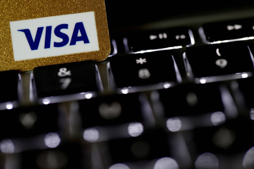 Pane no sistema da Visa impede uso de cartões pela Europa, diz jornal