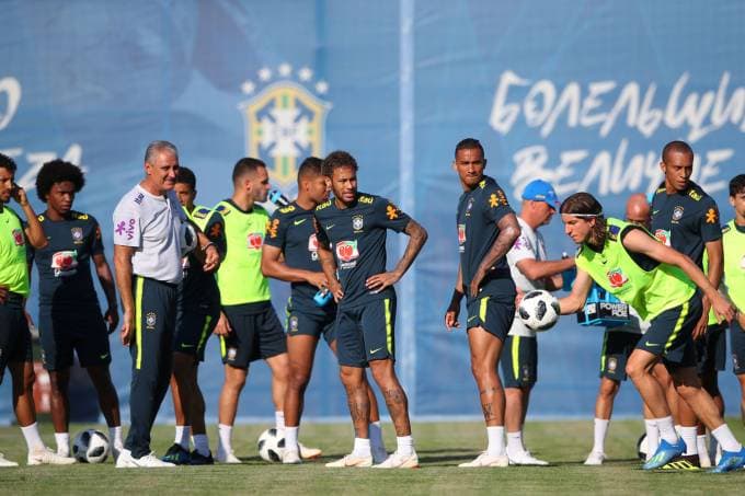 EM BUSCA DO HEXA: Tite define seleção que vai enfrentar Suíça na estreia na Copa do Mundo