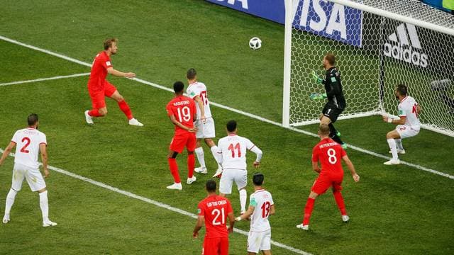Inglaterra sofre, mas vence a Tunísia na estreia com dois gols de Harry Kane