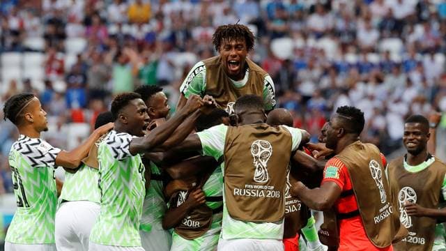 Nigéria vence Islândia, e Argentina ganha fôlego
