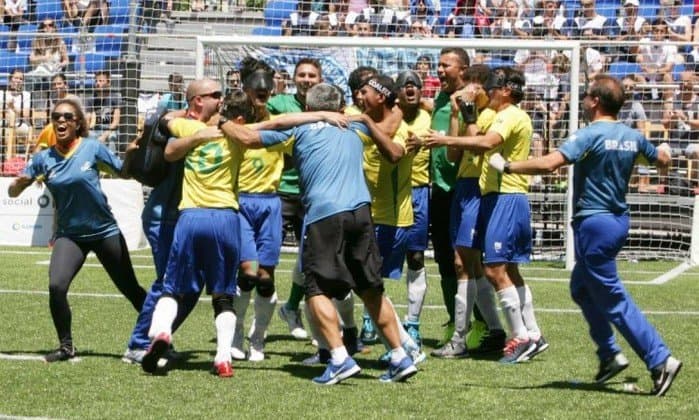 Brasil bate Argentina e é penta da Copa do Mundo de futebol para cegos