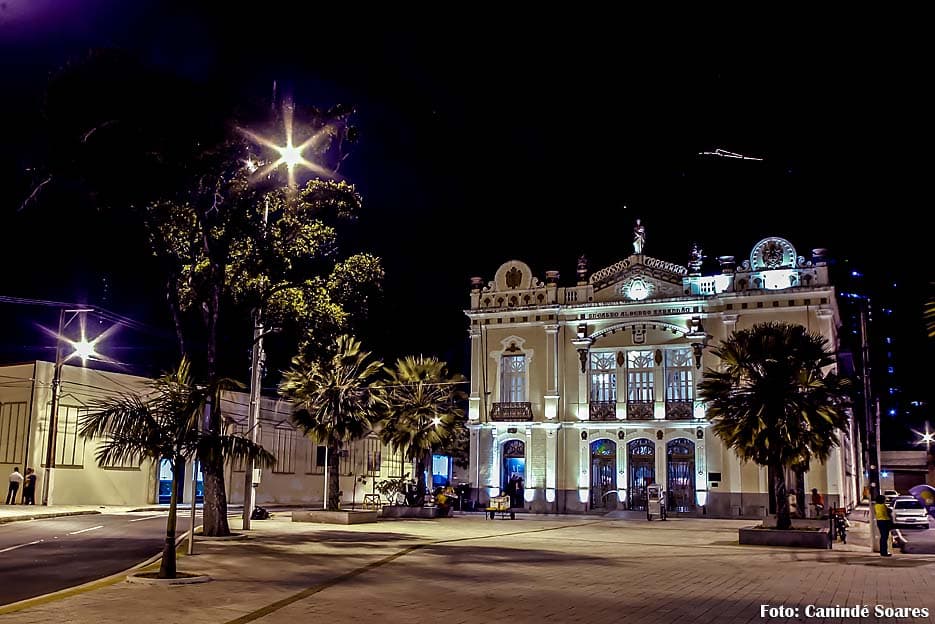 Governador assina ordem de serviço de obras do Teatro Alberto Maranhão