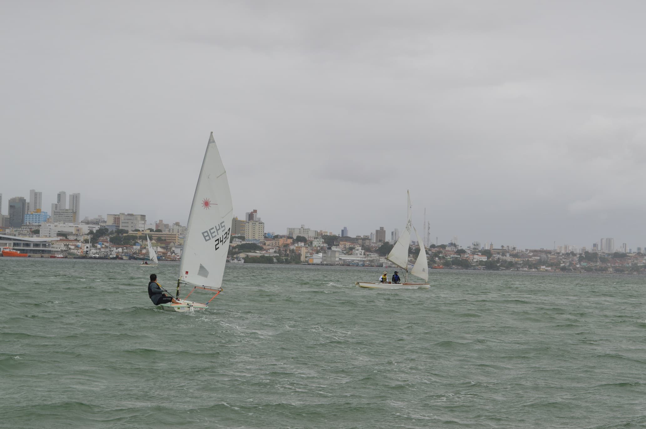 Capitania dos Portos e Iate Clube realizam regata alusiva aos 153 anos da Batalha Naval do Riachuelo
