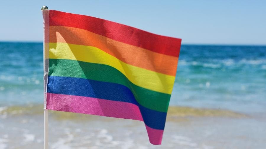 Tribunal Regional Federal da 2ª Região (TRF2) nega reforma compulsória de militar transexual pela Marinha