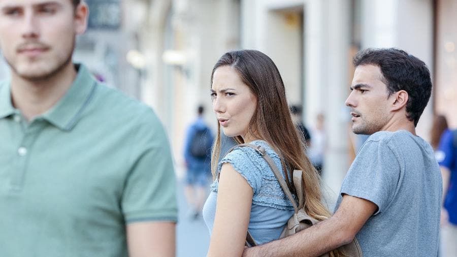 Homens têm menos chances de perdoar traição, diz estudo