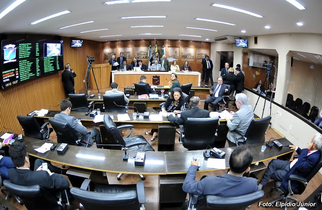 Lei regulamenta verba indenizatória para despesas dos vereadores em Natal