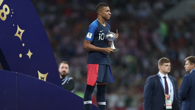 Mbappé é eleito revelação da Copa do Mundo; Modric o melhor jogador