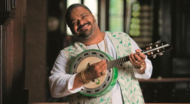 Arlindo Cruz tem alta hospitalar, após ficar mais de um ano internado