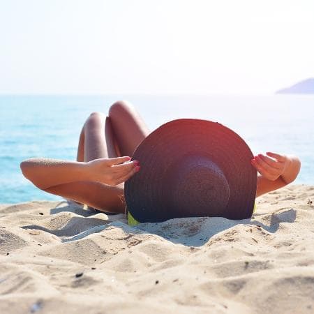 Passar 30 minutos no sol aumenta o desejo sexual em até duas semanas