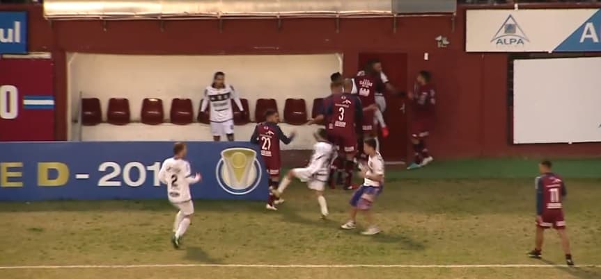 VÍDEO: Jogo entre Caxias e Treze, pela série D, termina em briga generalizada