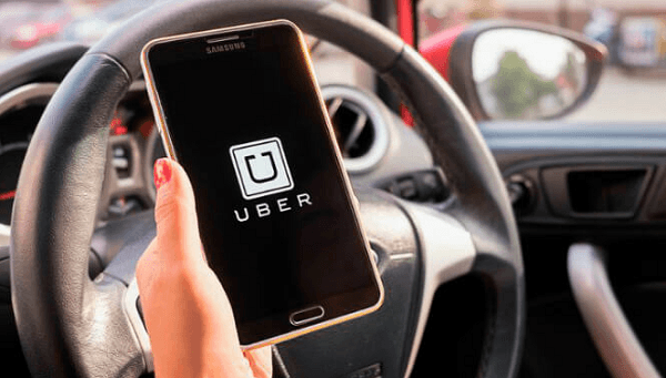 Uber não precisa recadastrar motorista que não atende às políticas da empresa