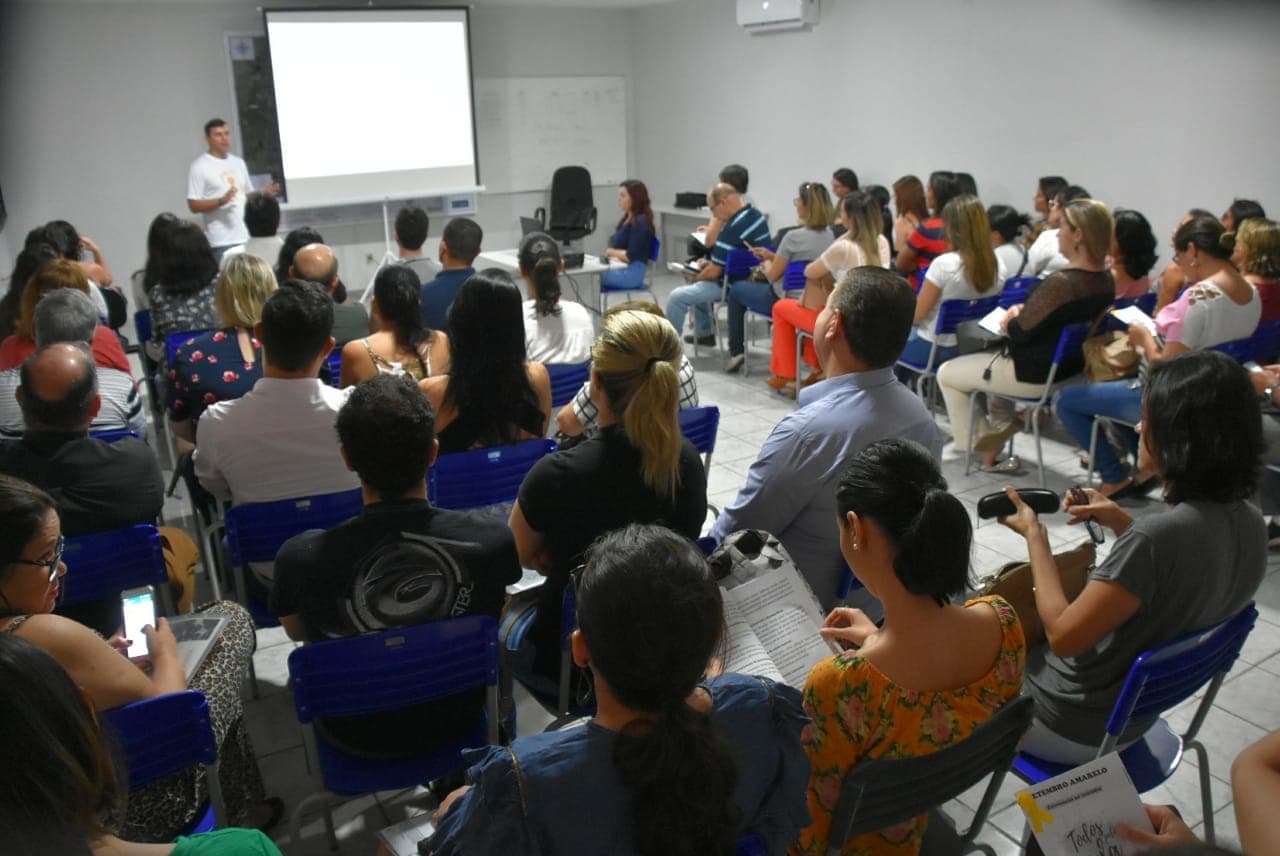 Prefeitura de São Gonçalo realiza palestra sobre depressão e prevenção ao suicídio